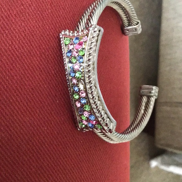 Jewelry - Jeweled braided Cuff Bracelet!👑👑👑👑
